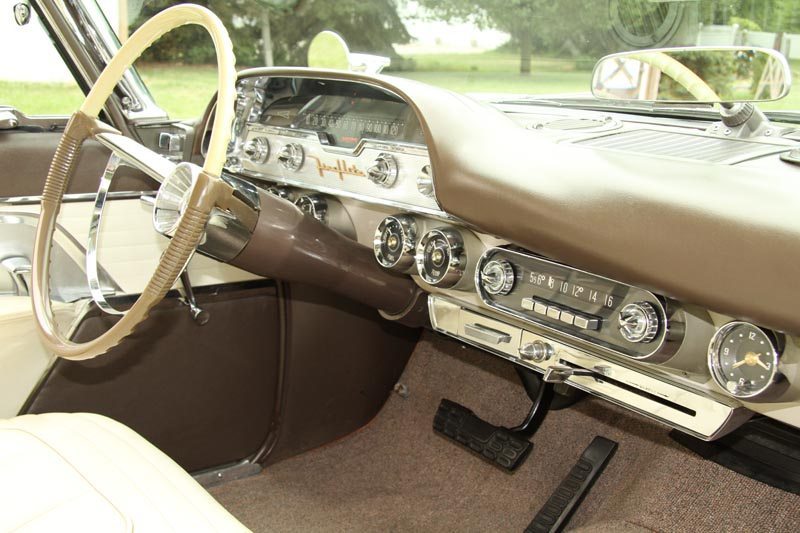 1957 DeSoto Fireflite Sportsman Interior