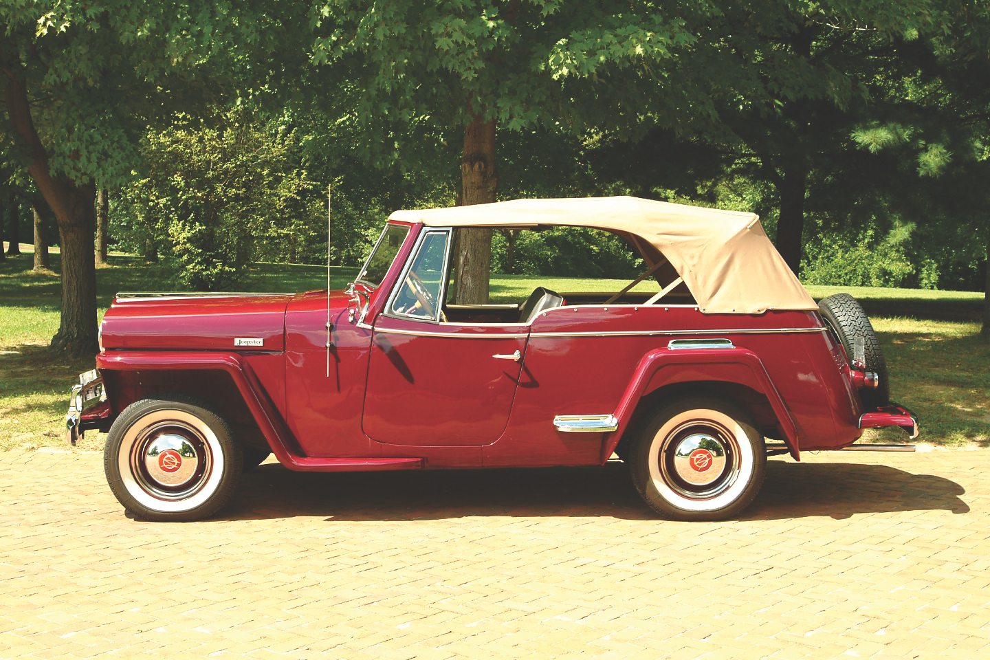 1949 Willys-Overland Jeepster
