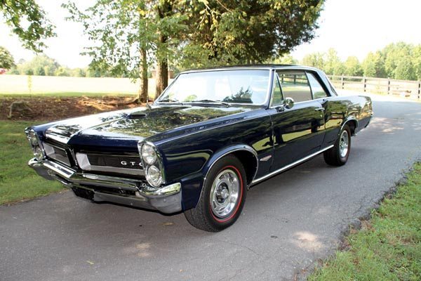 1965 Pontiac GTO Coupe Front Corner View