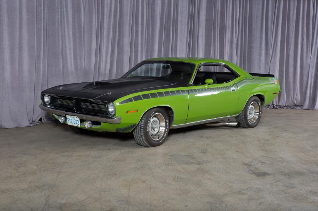 thumbnail image 2 of Graphic Express 1970 Plymouth Barracuda AAR Side Stripe Decal Kit – Licensed, GE-QG-329 2 of 6