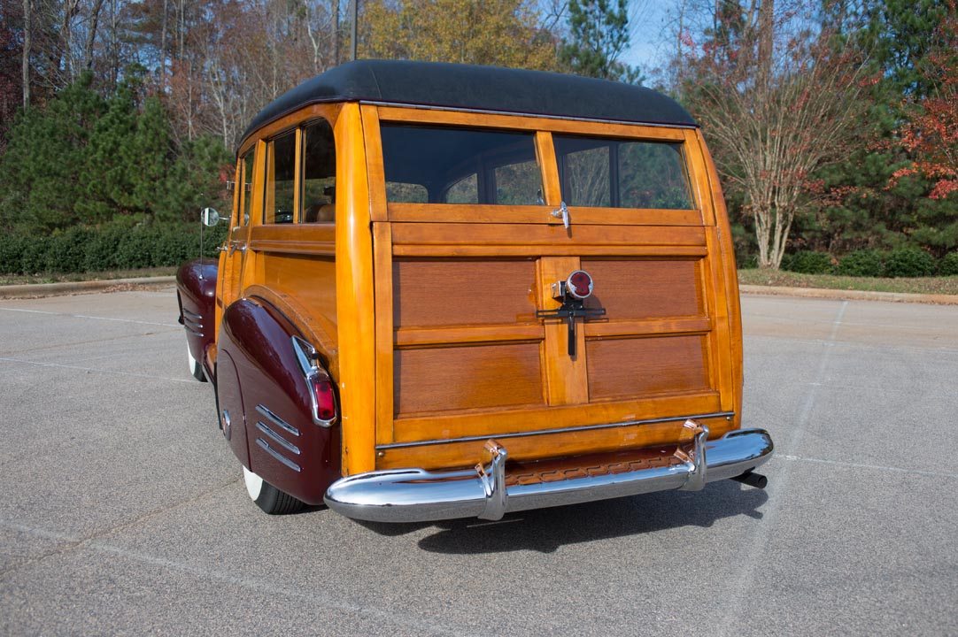 1941 Cadillac Series 61 Estate Wagon woody rear view
