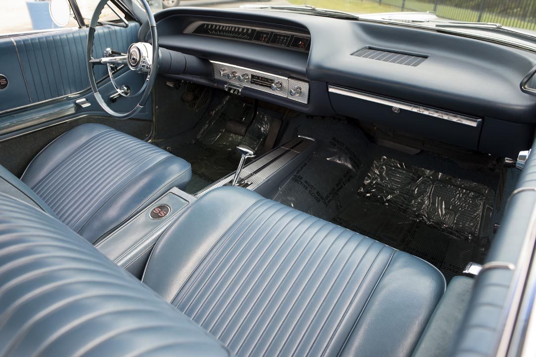 1964 Chevrolet Impala SS Hardtop Interior