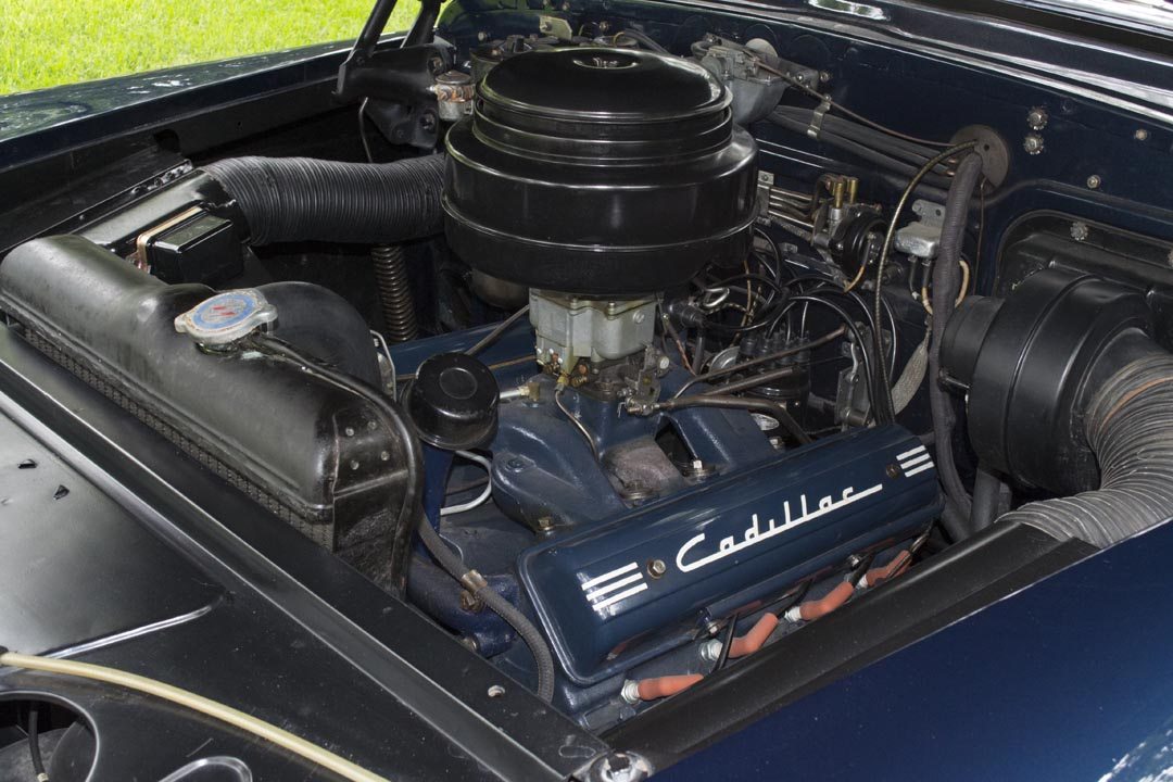 1949 Cadillac Series 62 Convertible Coupe V8 Engine