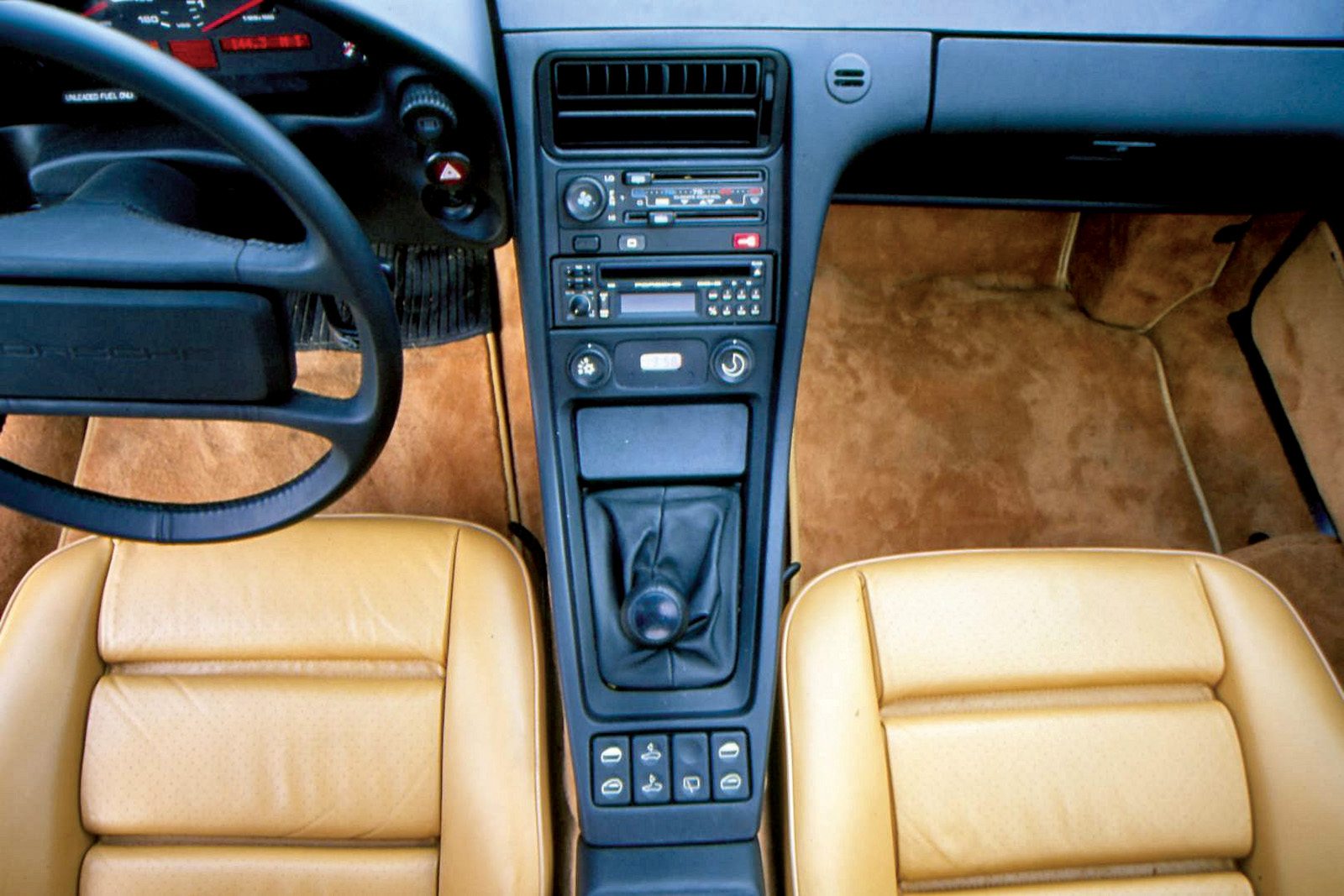 Porsche 928 Interior