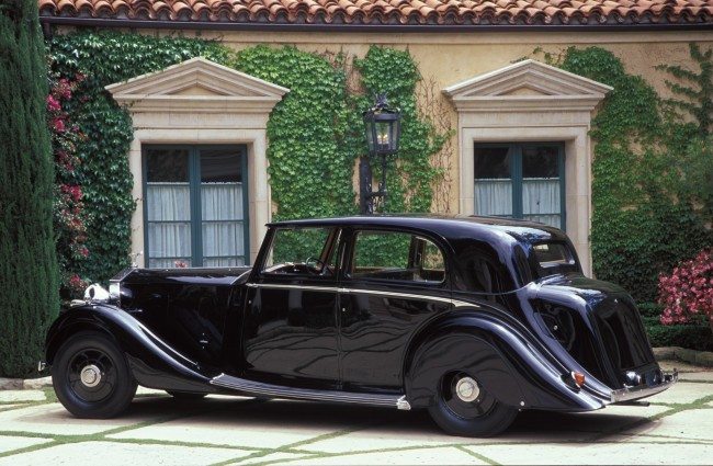 Rolls-Royce Brewster-bodied Sedanca De Ville built in 1937